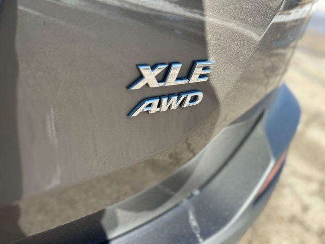 2015 Toyota RAV4 XLE AWD