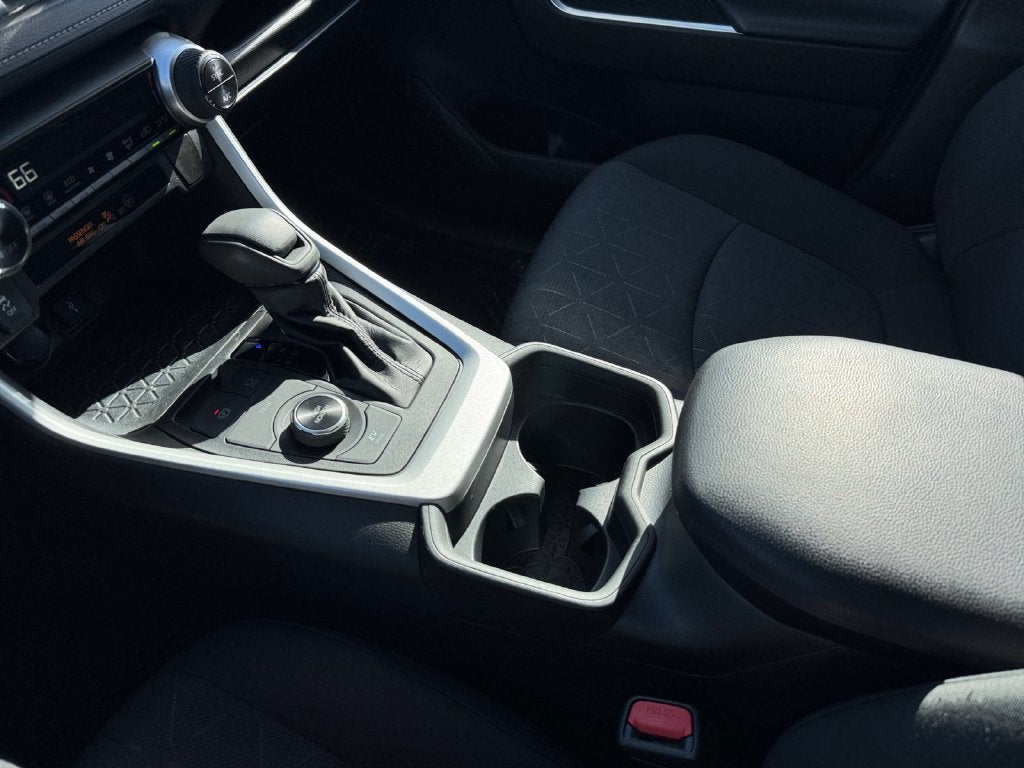 2020 Toyota RAV4 Hybrid XLE AWD