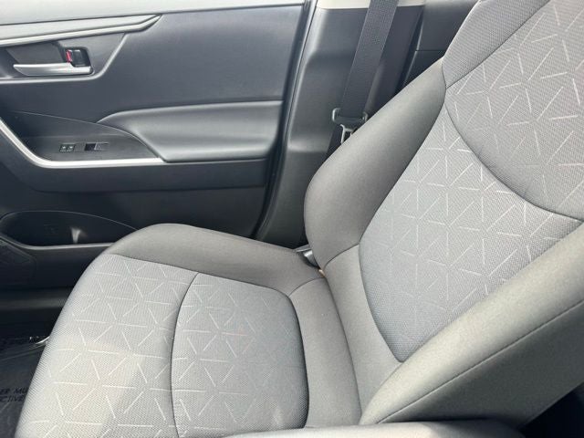 2025 Toyota RAV4 Hybrid XLE AWD