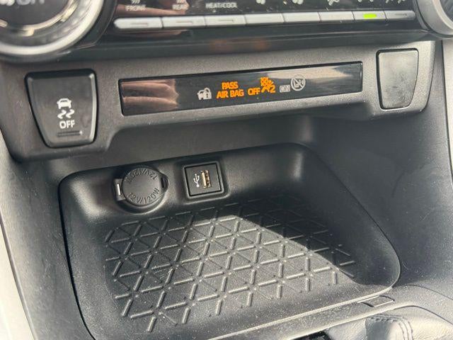 2025 Toyota RAV4 Hybrid XLE AWD
