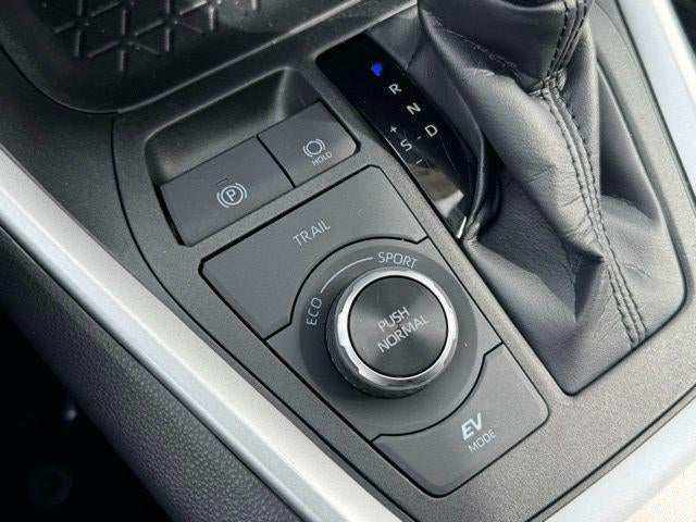 2025 Toyota RAV4 Hybrid XLE AWD