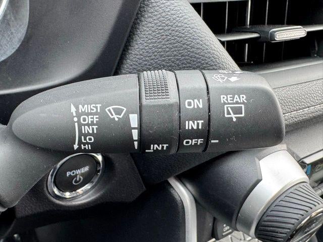 2025 Toyota RAV4 Hybrid XLE AWD