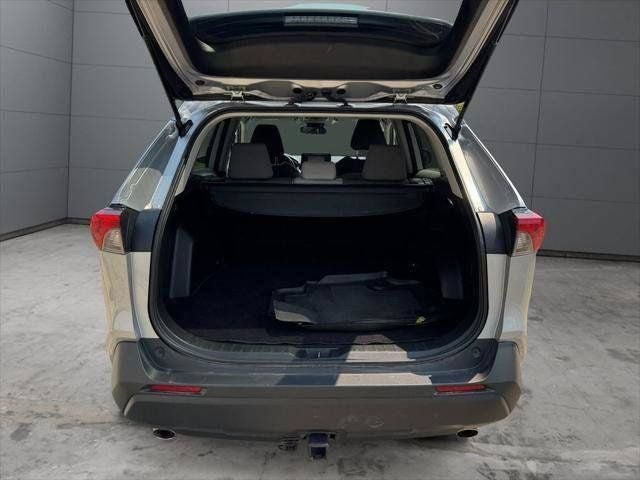 2022 Toyota RAV4 Hybrid XLE AWD