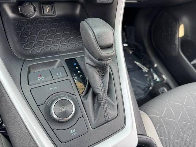 2022 Toyota RAV4 Hybrid XLE AWD