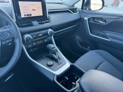 2024 Toyota RAV4 Hybrid XLE AWD