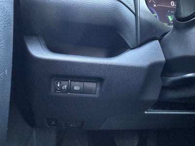 2025 Toyota RAV4 Hybrid XLE AWD