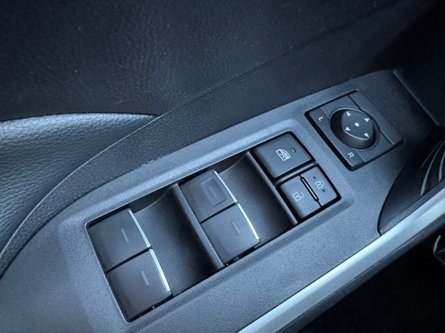 2025 Toyota RAV4 Hybrid XLE AWD