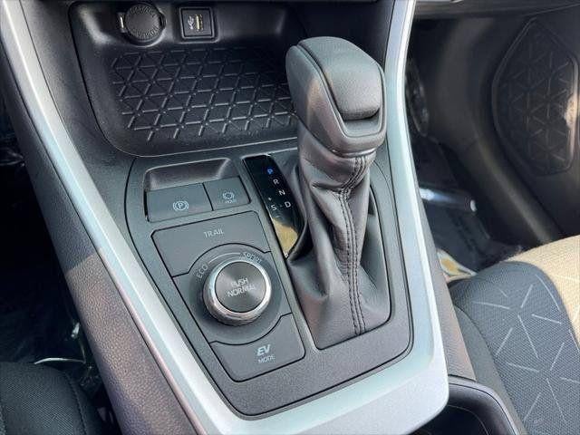 2025 Toyota RAV4 Hybrid Woodland Edition AWD