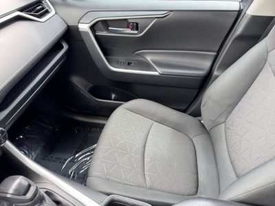 2024 Toyota RAV4 XLE FWD