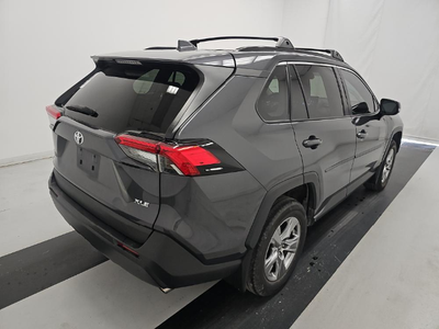 2024 Toyota RAV4 XLE FWD