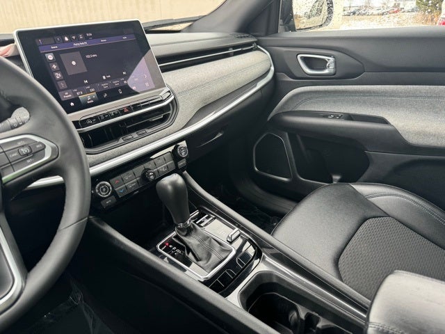 2024 Jeep Compass Latitude 4WD