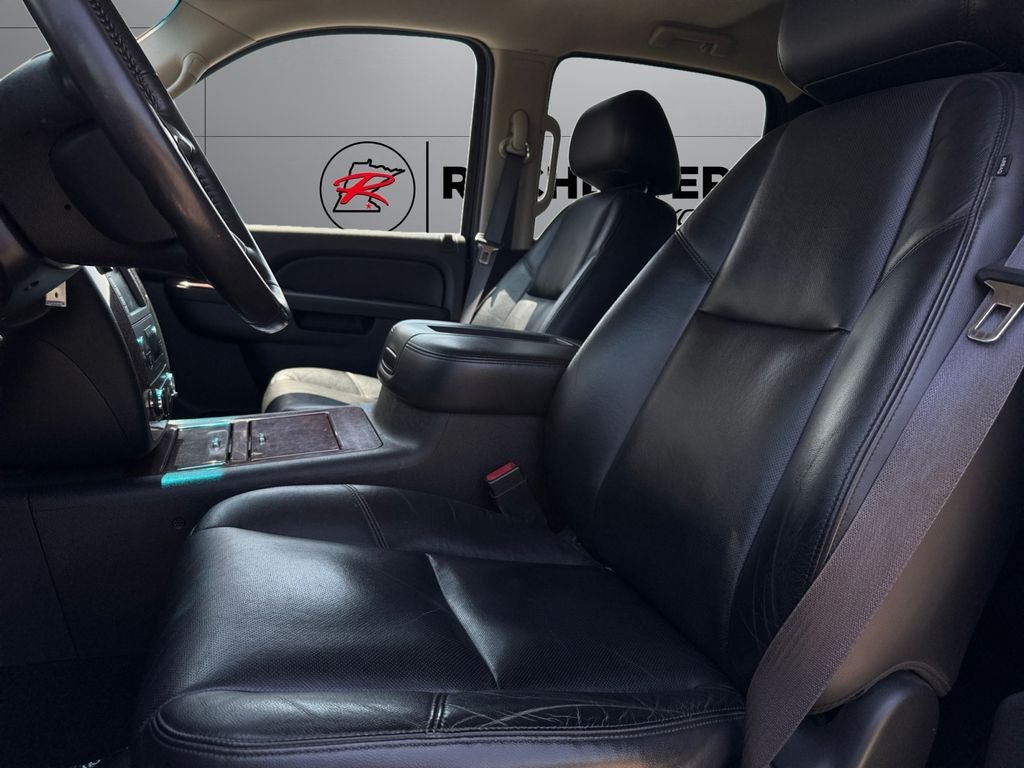 2011 Chevrolet Avalanche 1500 LTZ 4WD