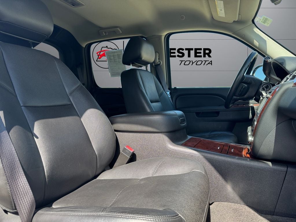 2013 Chevrolet Avalanche 1500 LTZ 4WD