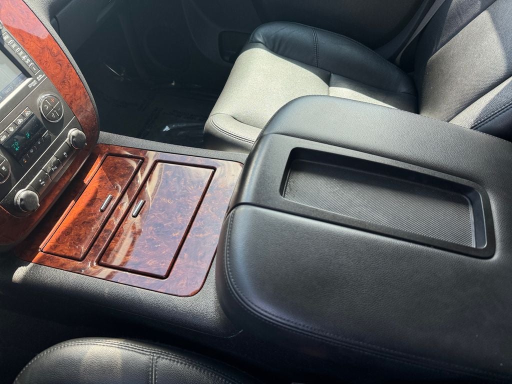 2013 Chevrolet Avalanche 1500 LTZ 4WD