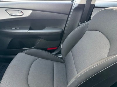 2024 Kia Forte LXS FWD