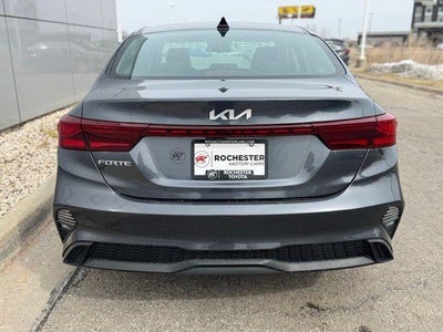 2024 Kia Forte LXS FWD