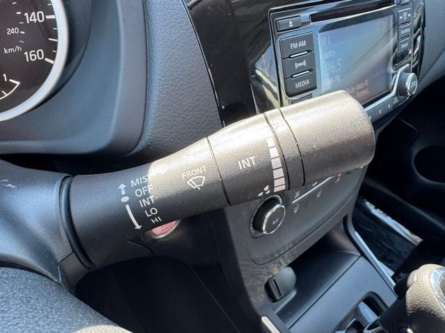 2017 Nissan Sentra SV FWD