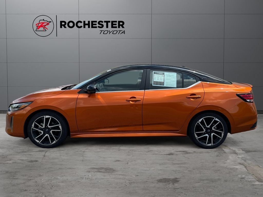 2025 Nissan Sentra SR FWD