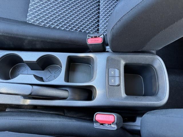 2024 Nissan Versa 1.6 S FWD