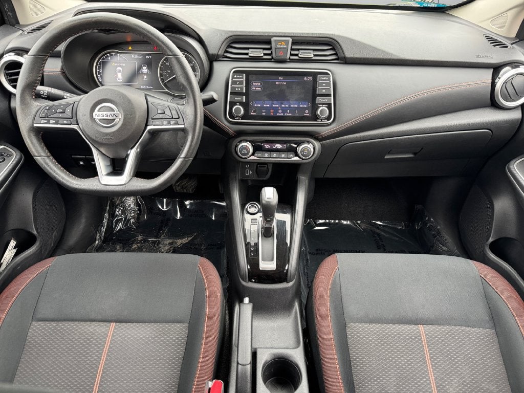 2020 Nissan Versa 1.6 SR FWD