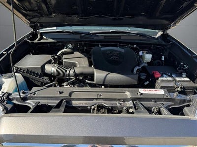 2022 Toyota Tacoma SR5 V6