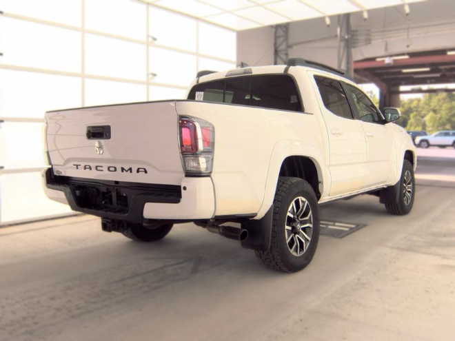 2023 Toyota Tacoma TRD Sport V6