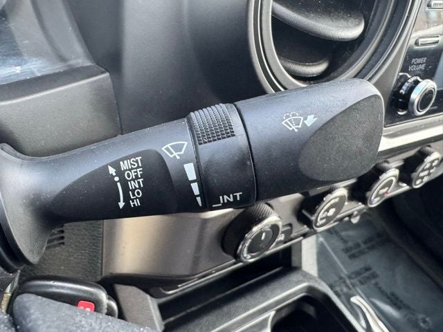 2020 Toyota Tacoma SR V6