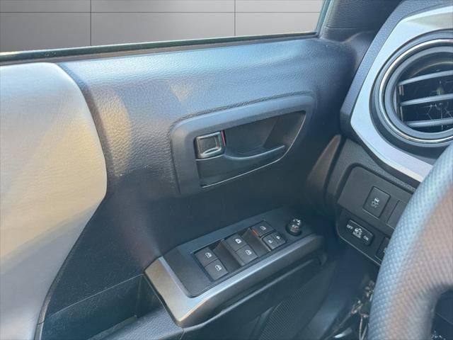 2020 Toyota Tacoma SR5 V6
