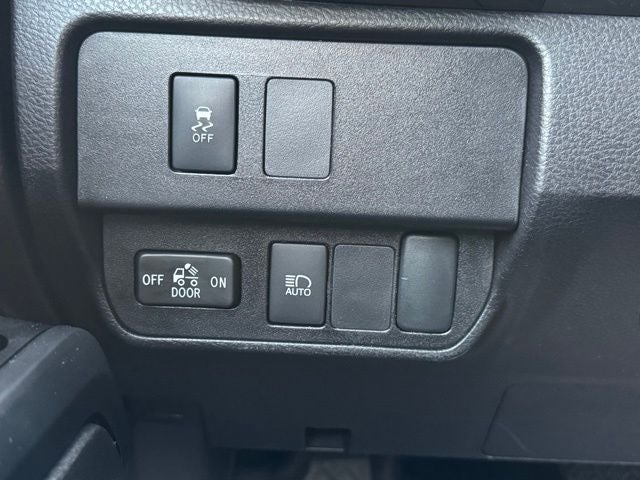 2022 Toyota Tacoma SR V6 - TSS OFF ROAD PACKAGE