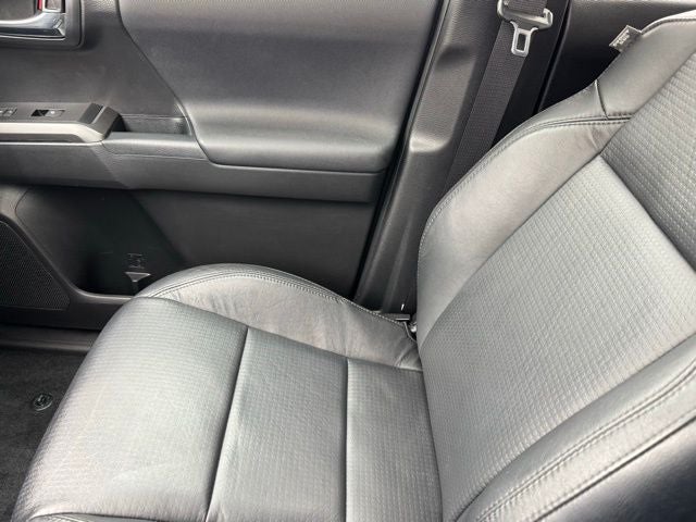 2022 Toyota Tacoma TRD Off-Road V6