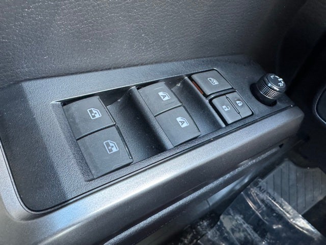 2023 Toyota Tacoma Limited V6