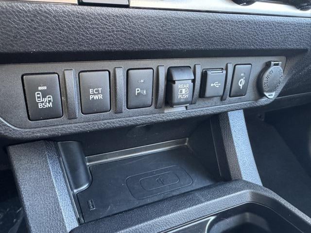 2023 Toyota Tacoma Limited V6