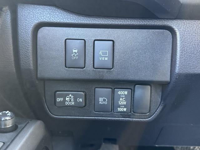 2023 Toyota Tacoma Limited V6