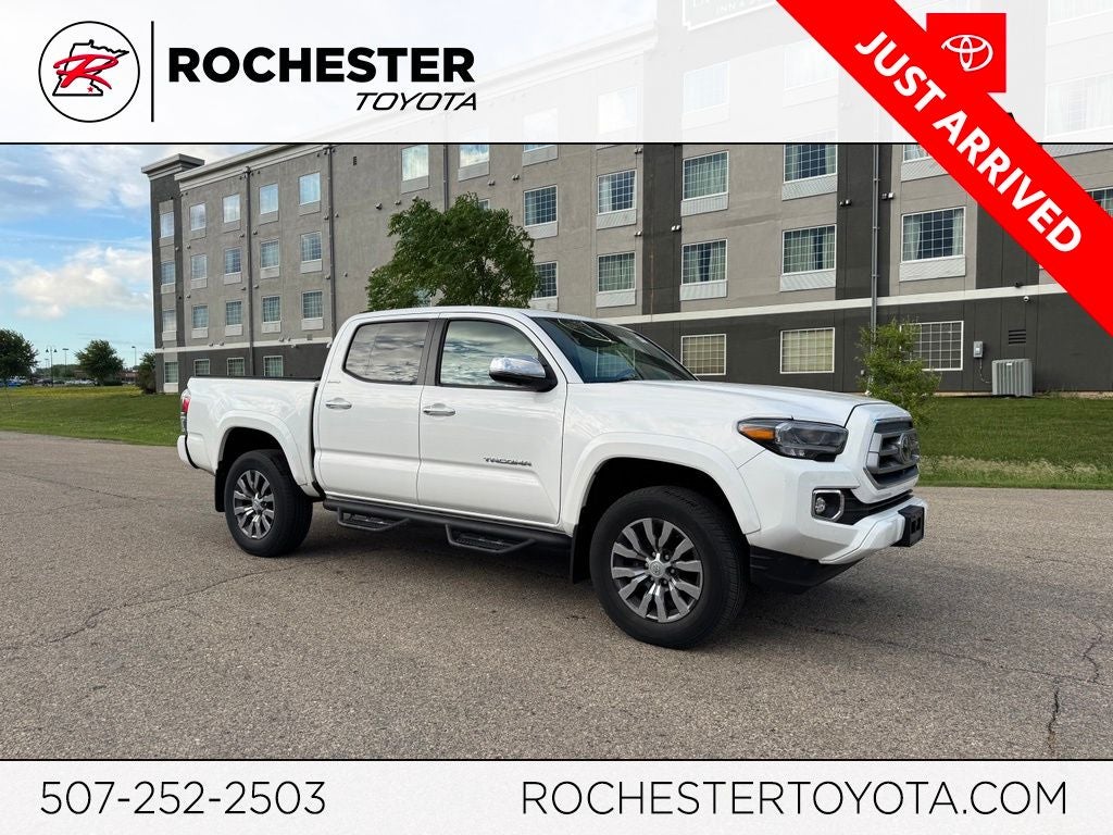 2022 Toyota Tacoma Limited V6