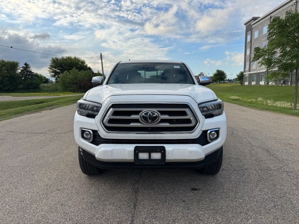 2022 Toyota Tacoma Limited V6