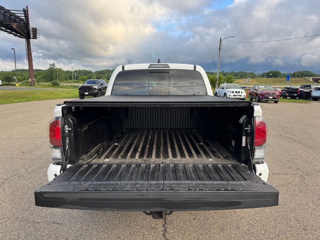 2022 Toyota Tacoma Limited V6