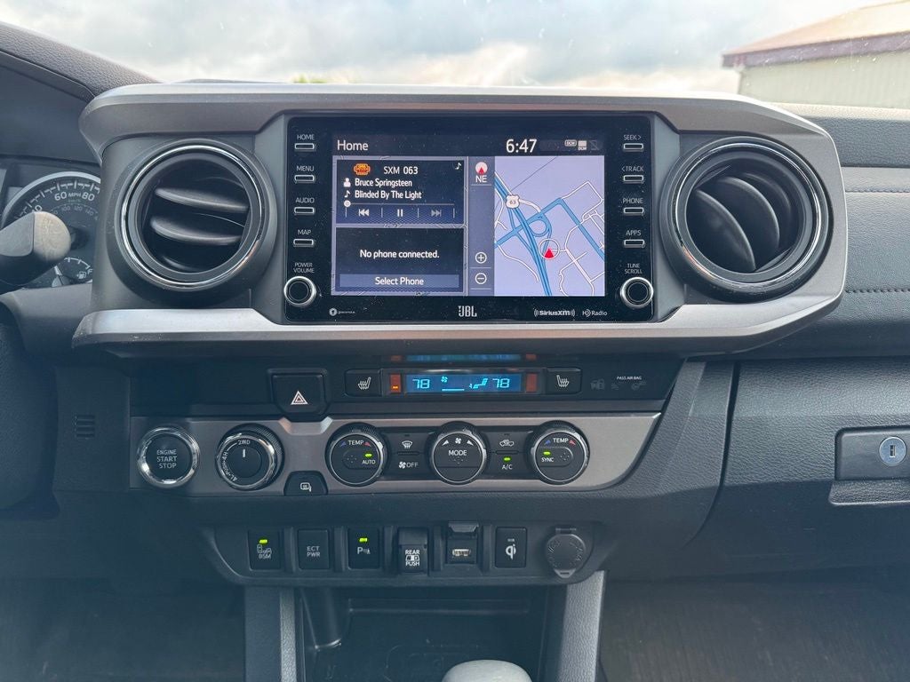 2022 Toyota Tacoma Limited V6
