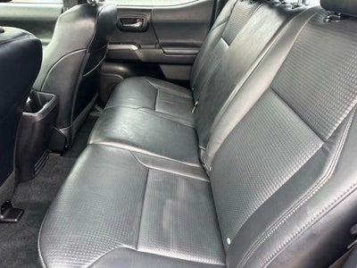 2022 Toyota Tacoma Limited V6