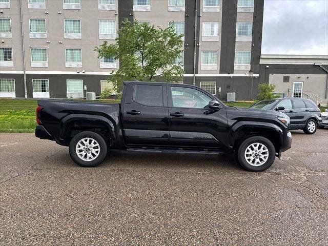2024 Toyota Tacoma SR5 4WD