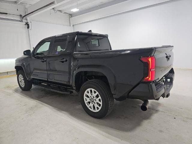 2024 Toyota Tacoma SR5 4WD