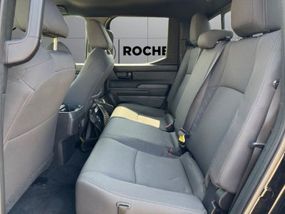 2024 Toyota Tacoma SR5 4WD