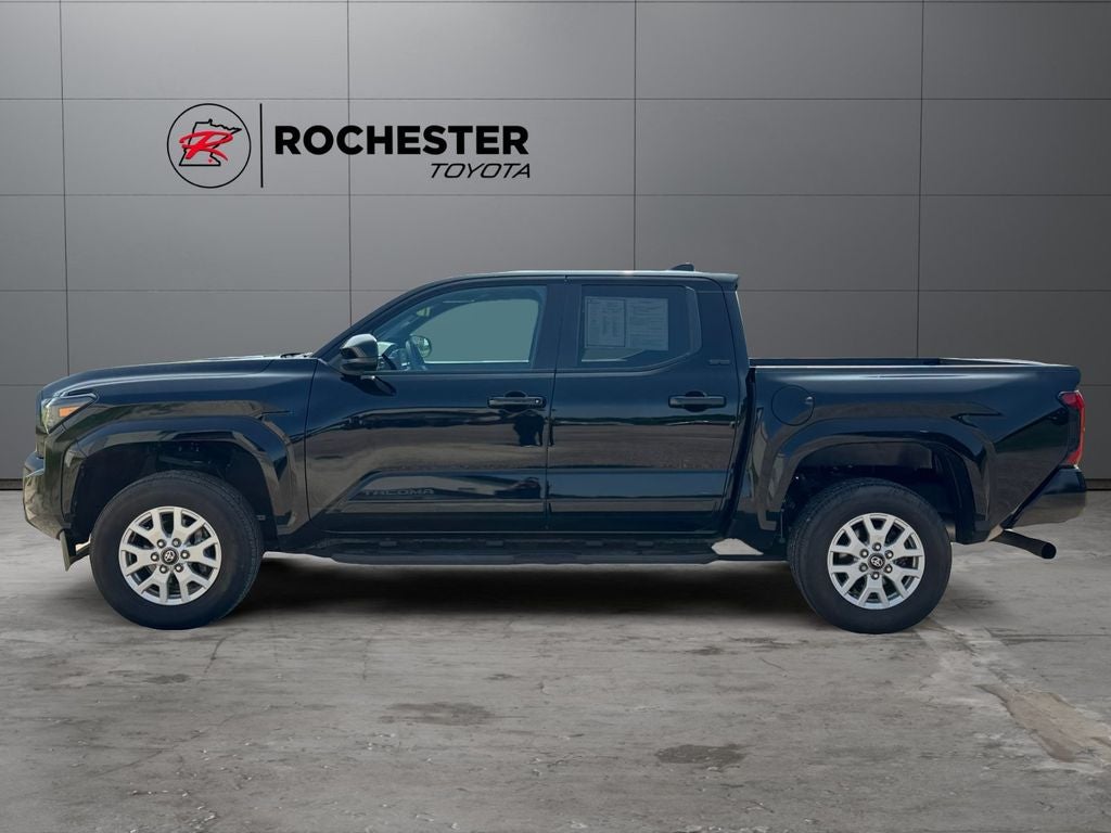 2024 Toyota Tacoma SR5 4WD