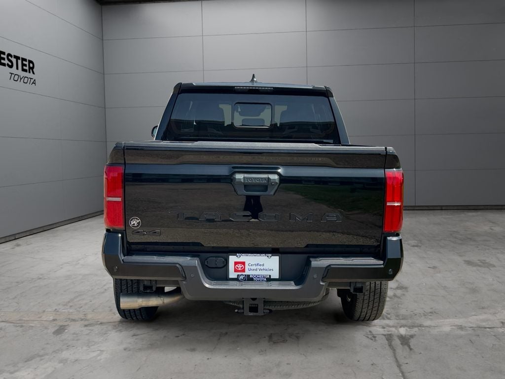 2024 Toyota Tacoma SR5 4WD