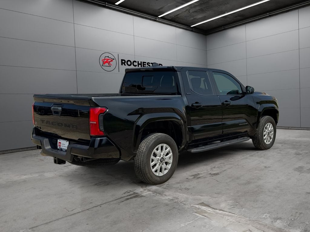 2024 Toyota Tacoma SR5 4WD