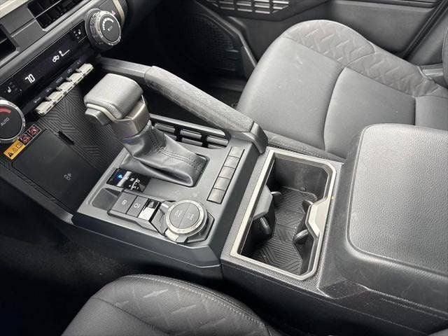 2024 Toyota Tacoma SR5 4WD