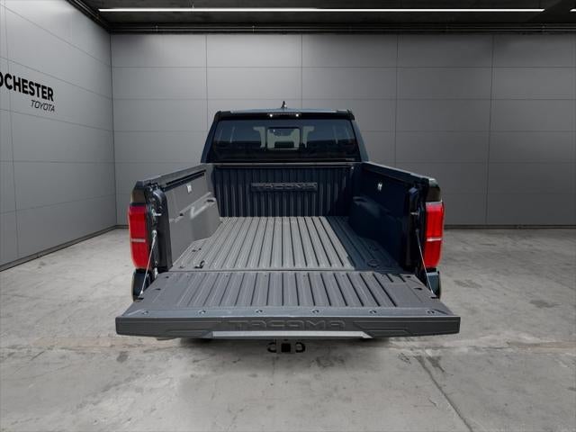 2024 Toyota Tacoma SR5 4WD