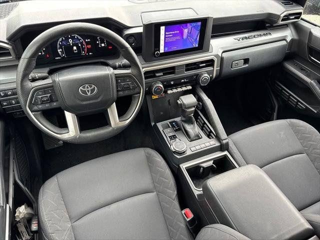 2024 Toyota Tacoma SR5 4WD