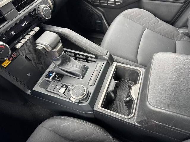 2024 Toyota Tacoma SR5 4WD