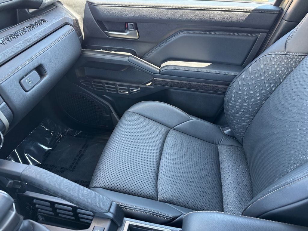 2024 Toyota Tacoma Limited 4WD
