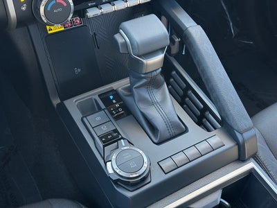 2025 Toyota Tacoma SR5 4WD